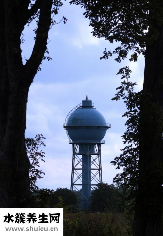 臥室對水塔怎么化解