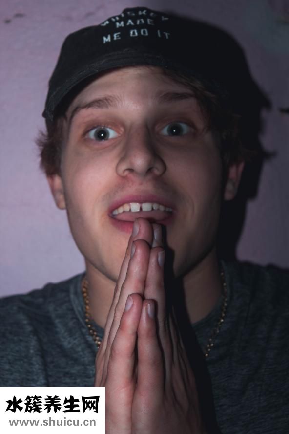 眼睛近視怎么矯正