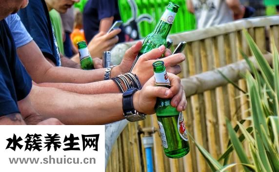 喝啤酒難受怎么辦