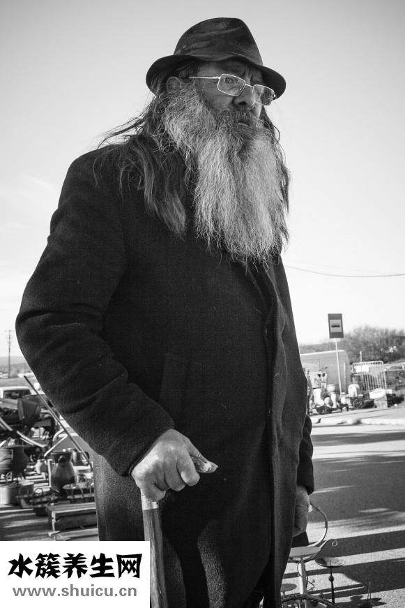 女生剃了胡子怎么辦