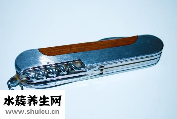 女生剃了胡子怎么辦