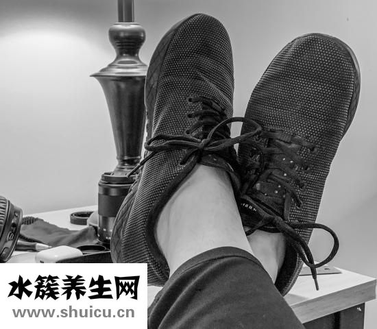 腳臭掉皮怎么辦