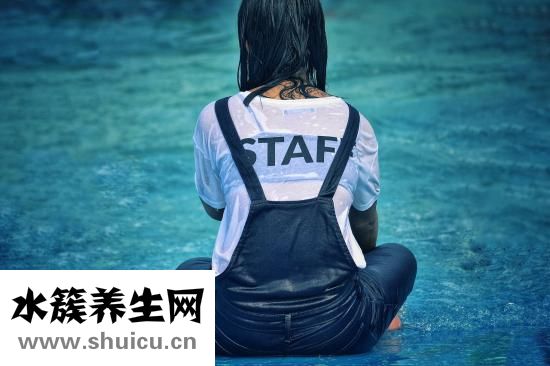 愛(ài)上一個(gè)人怎么忘記