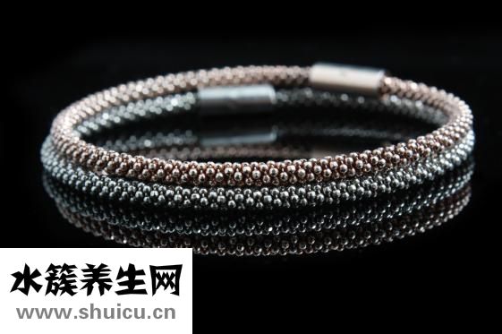 翡翠手鐲怎么定價