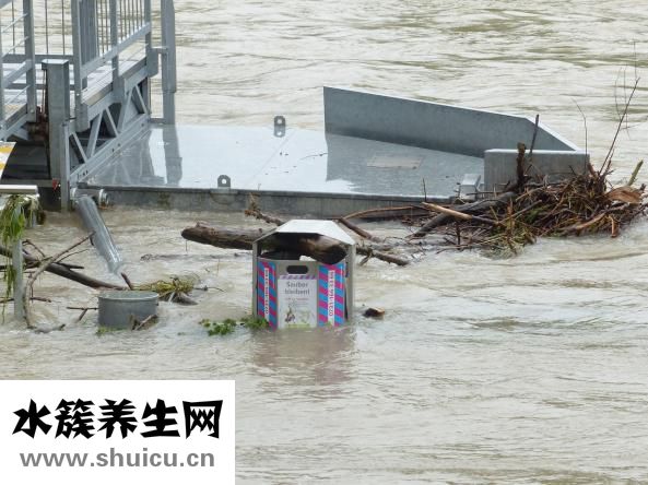 床大房間小怎么辦