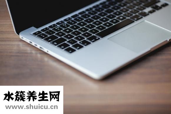 頭發(fā)怎么綁的