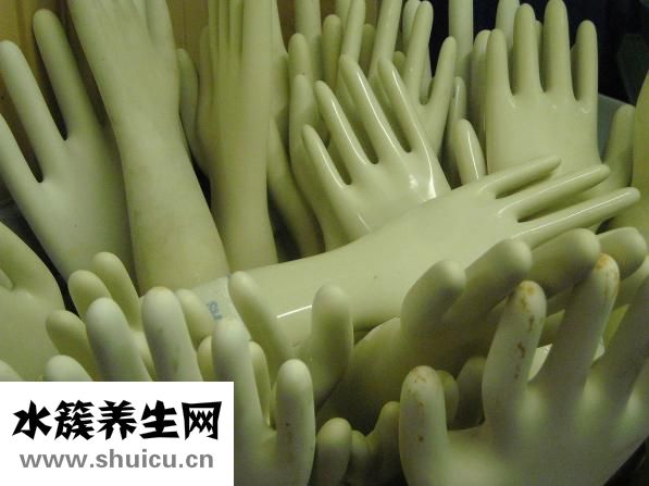 衣服上梨水怎么洗