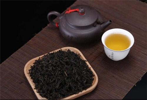 大紅袍茶葉的功效與作用及禁忌（茶葉的功效與作用及禁忌）