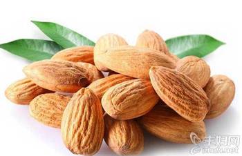杏仁的營養(yǎng)價值及功效作用圖片（杏仁的營養(yǎng)價值及功效作用）