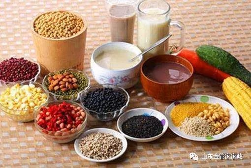 冬季養(yǎng)生飲食常識(shí)內(nèi)容（冬季養(yǎng)生飲食常識(shí)）