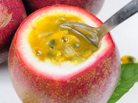 百香果怎么泡水喝才正確（百香果怎樣泡水才好喝）