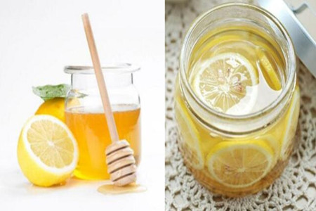 檸檬蜂蜜水的正確喝法及最佳時(shí)間（檸檬蜂蜜水的正確做法）