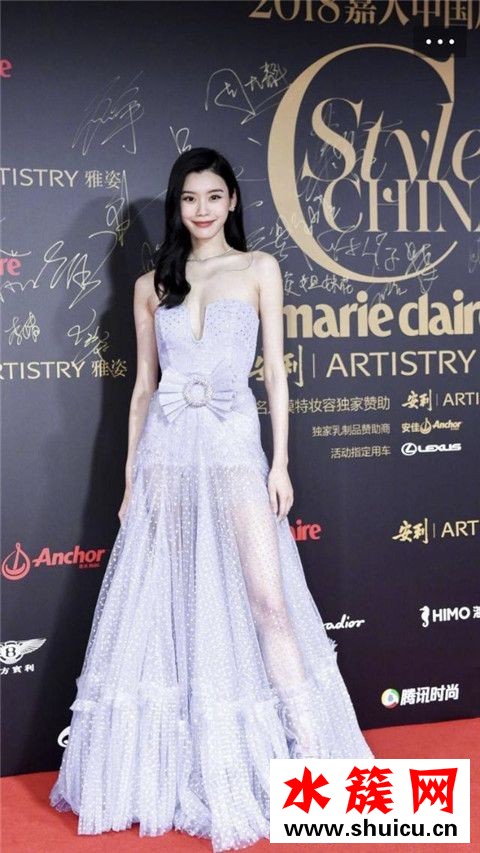 Baby楊冪倪妮唐嫣四小花同臺比美