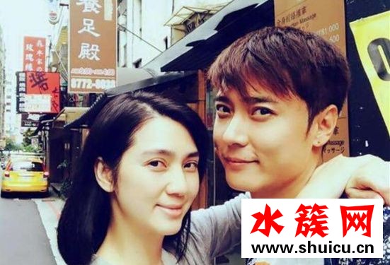 洪欣年輕時照片