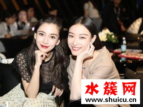 倪妮比楊冪baby都要白？同款素顏妝是時候學習一下了