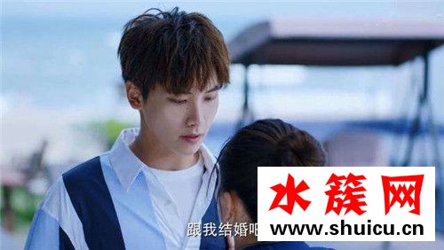 雙世寵妃2曲小檀跳舞的歌曲是什么