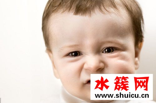 寶寶容易上火是奶粉的問(wèn)題嗎