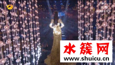 迪麗熱巴手臂粗是什么回事