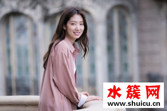 阿爾罕布拉宮的回憶樸信惠口紅色號是什么 阿爾罕布拉宮的回憶樸信惠口紅色號