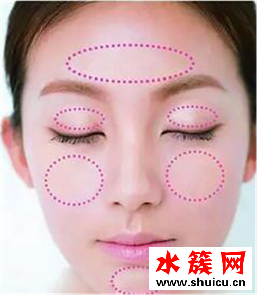 粉底液怎么用具體步驟