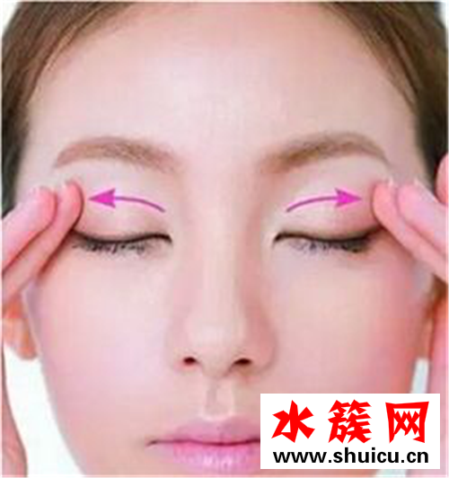 粉底液怎么用具體步驟