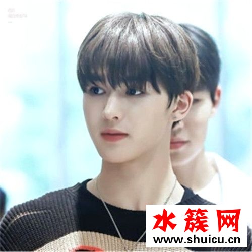 偶像練習生朱正廷為什么叫人間gucci