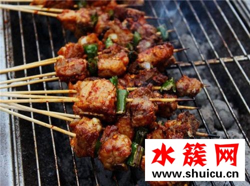 吃烤雞翅昏迷是怎么回事