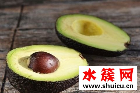 小孩多大可以吃牛油果