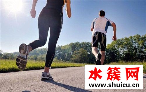 跑步一小時消耗多少熱量