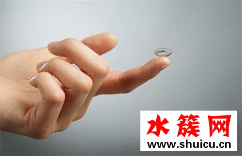 長期戴美瞳角膜缺氧怎么回事