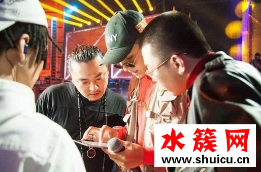 中國有嘻哈吳亦凡發型叫什么