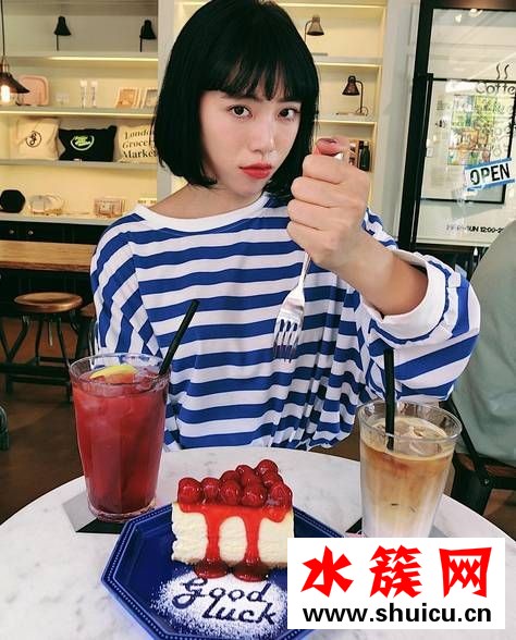 兩邊有肉肉的臉型適合留什么發(fā)型